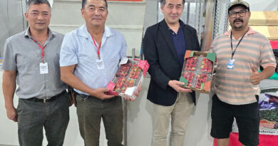 Embaixador do Japão no Brasil visita 44ª Festa de Flores e Morangos de Atibaia