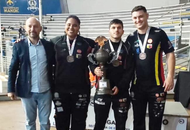 Judocas de Atibaia conquistam 32 medalhas durante competição em  Araras