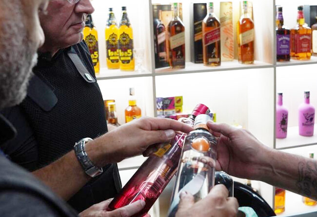 Megaoperação contra comércio de bebidas irregulares e perturbação do sossego é realizada em Atibaia